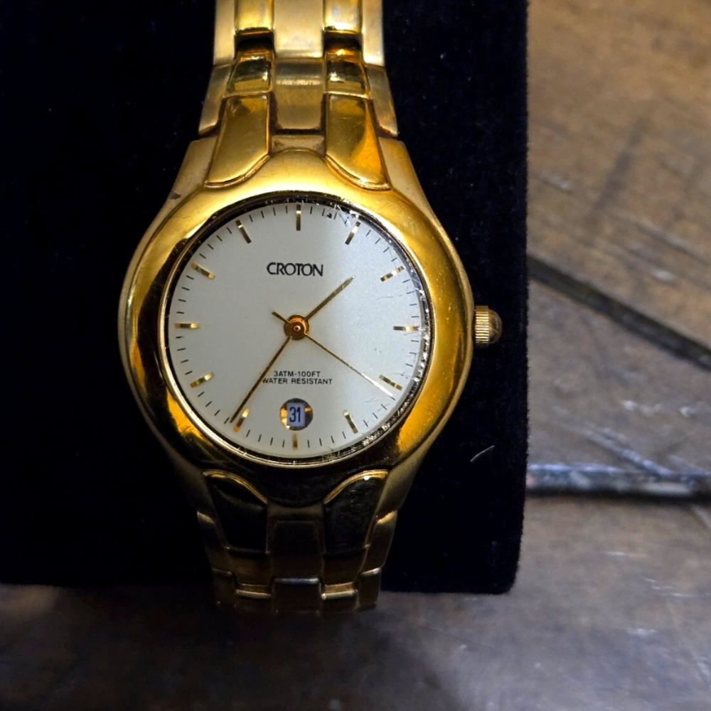 Croton Gold and White Men's Watch